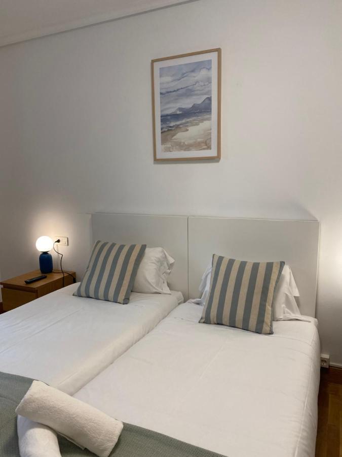 Apartamento Amplio Y Central A Pie De Playa La Concha San Sebastián Exterior foto
